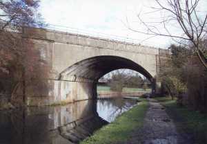 Boxmoor canal bridge 2007
